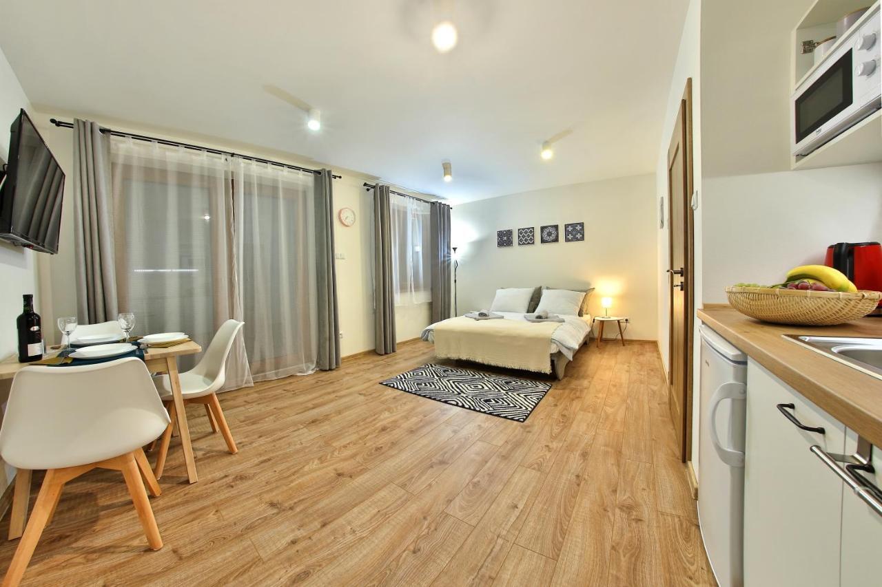 Ferienwohnung Kamilli Bešeňová Exterior foto